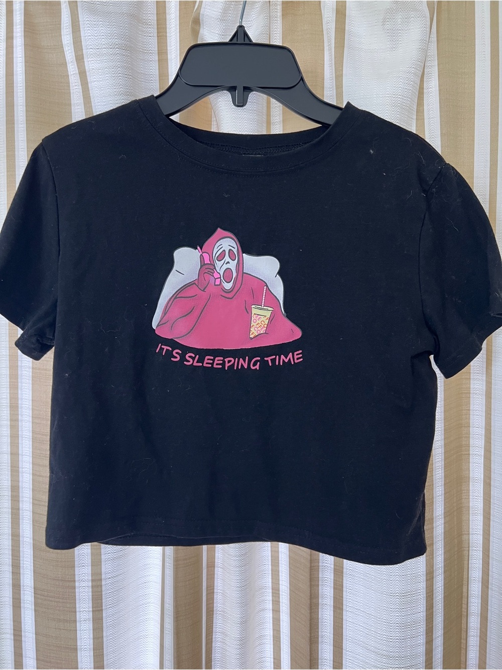 ROMWE Black Crop Top with Pink Ghost Graphic